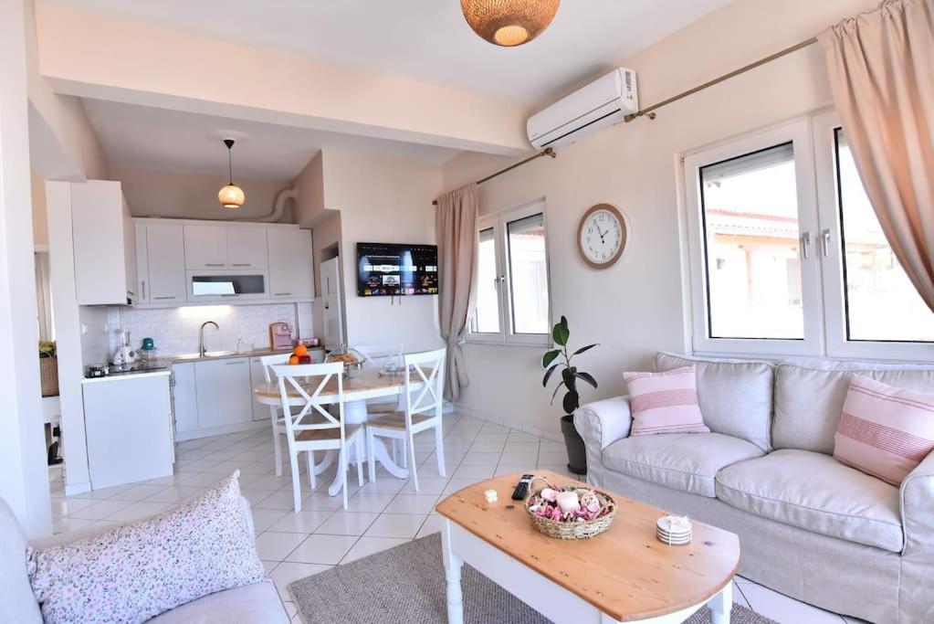 Blue Memories Apartment Кавала Екстериор снимка